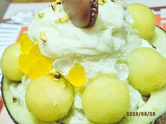 蜜瓜绵绵冰-糖糖屋•糖水•雪花冰店(时尚天河店)