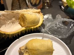 -铭牛烧肉·和牛海鲜自助(高新月牙湖店)