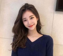 -时尚殿堂明星门店