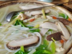 过桥米线-云之南(八里庄店)
