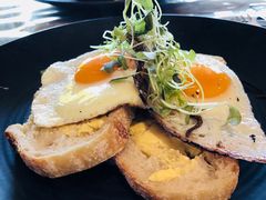 baconeggs-12 Rocks Beach Bar Cafe
