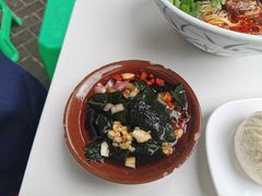 -李与白包子铺(桐梓林店)