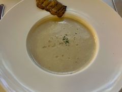 鲜奶油蘑菇汤-马克西姆餐厅(崇文门店)