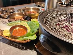 -草家酱蟹炭火烤肉店(珲春南路一店)