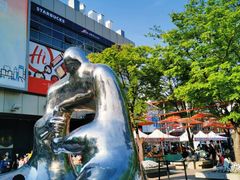 -证大大拇指广场(芳甸路店)