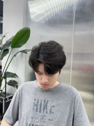 -尤司男士国潮理发馆