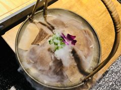 -佬土鹅肠火锅(解放路店)
