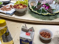 -小天鹅火锅·一线江景洪鼎旗舰店(洪崖洞店)