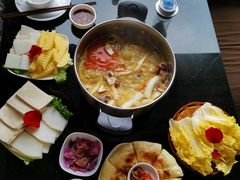 -野菌皇海景野生菌火锅(滨海大道店)