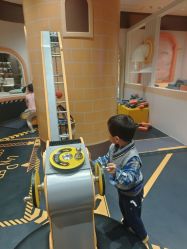 -奈尔宝家庭中心·亲子餐厅(北京东坝万达店)