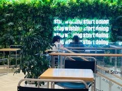 -M Stand(宁波万象城店)