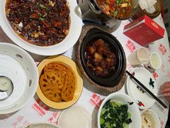 -堂瓦里·33年传统赣菜(第一街区店)