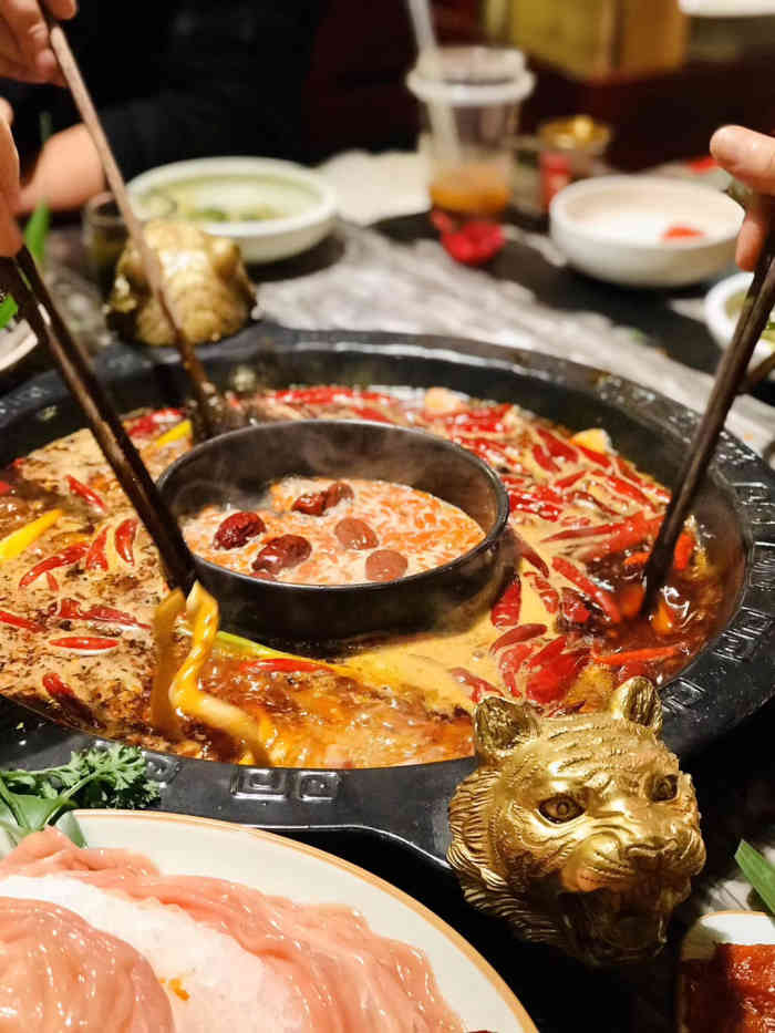 袁老四老火锅(太古里店)