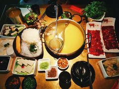 -左庭右院鲜牛肉火锅(环球港店)