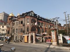 -梅记大块头爆鱼店(乍浦路店)