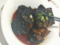招牌秘制臭豆腐-楚山晓·湖北菜(武汉光谷K11店)