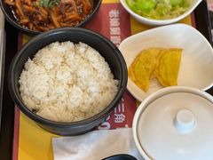 -老娘舅餐厅(黄龙体育中心店)