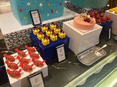-广州万富希尔顿酒店·感趣自助餐厅·金秋蟹宴生蚝海鲜刺身