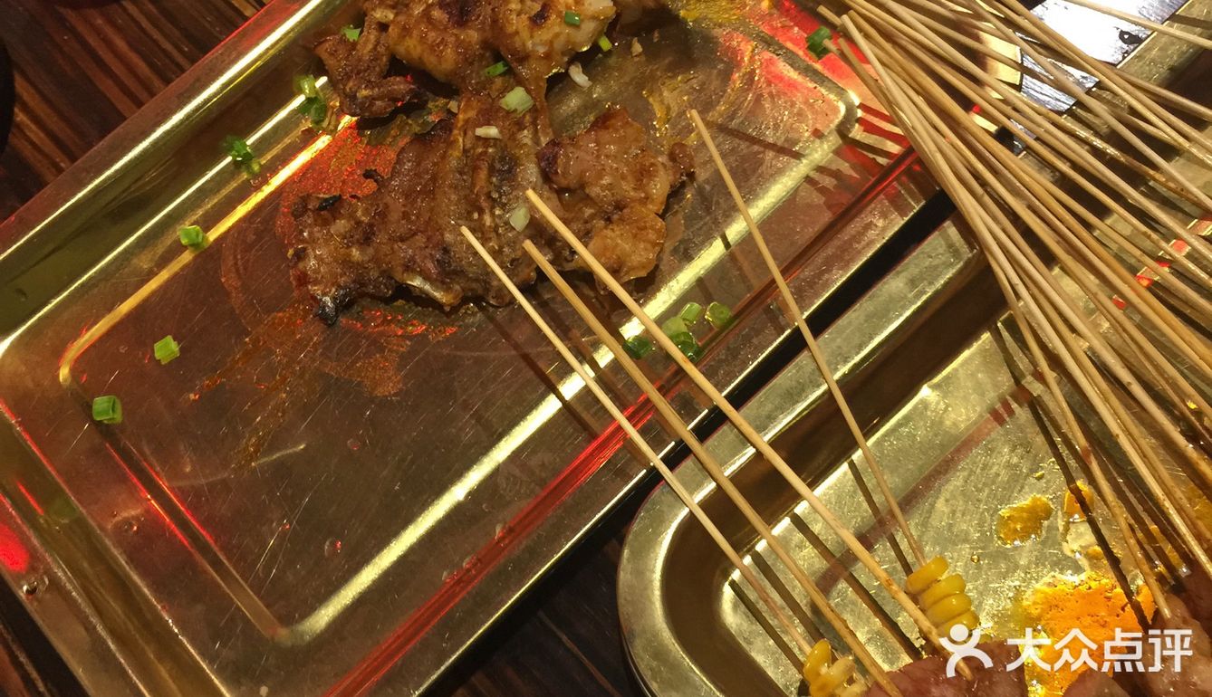 言简意赅:聚会好地方！ 「烈火牛肉（10串