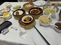 -万龙洲海鲜(大兴绿地缤纷城店)