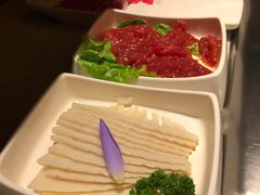 -海底捞火锅鲜切牛肉主题店(长寿路店)