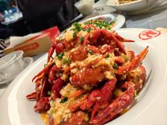 -肥肥虾庄·金牌油焖大虾(东湖欢乐谷店)