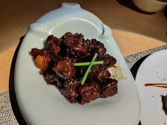 -穹六人间 people 6(岳阳路店)