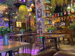 -临界音乐酒馆·小龙虾·江湖菜(华熙LIVE·鱼洞店)