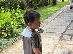 -青青世界