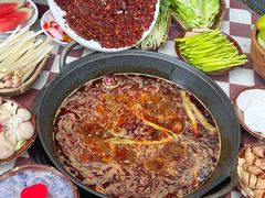 -赵美丽·重庆社区火锅·直营店(火车东站·中豪国际店)
