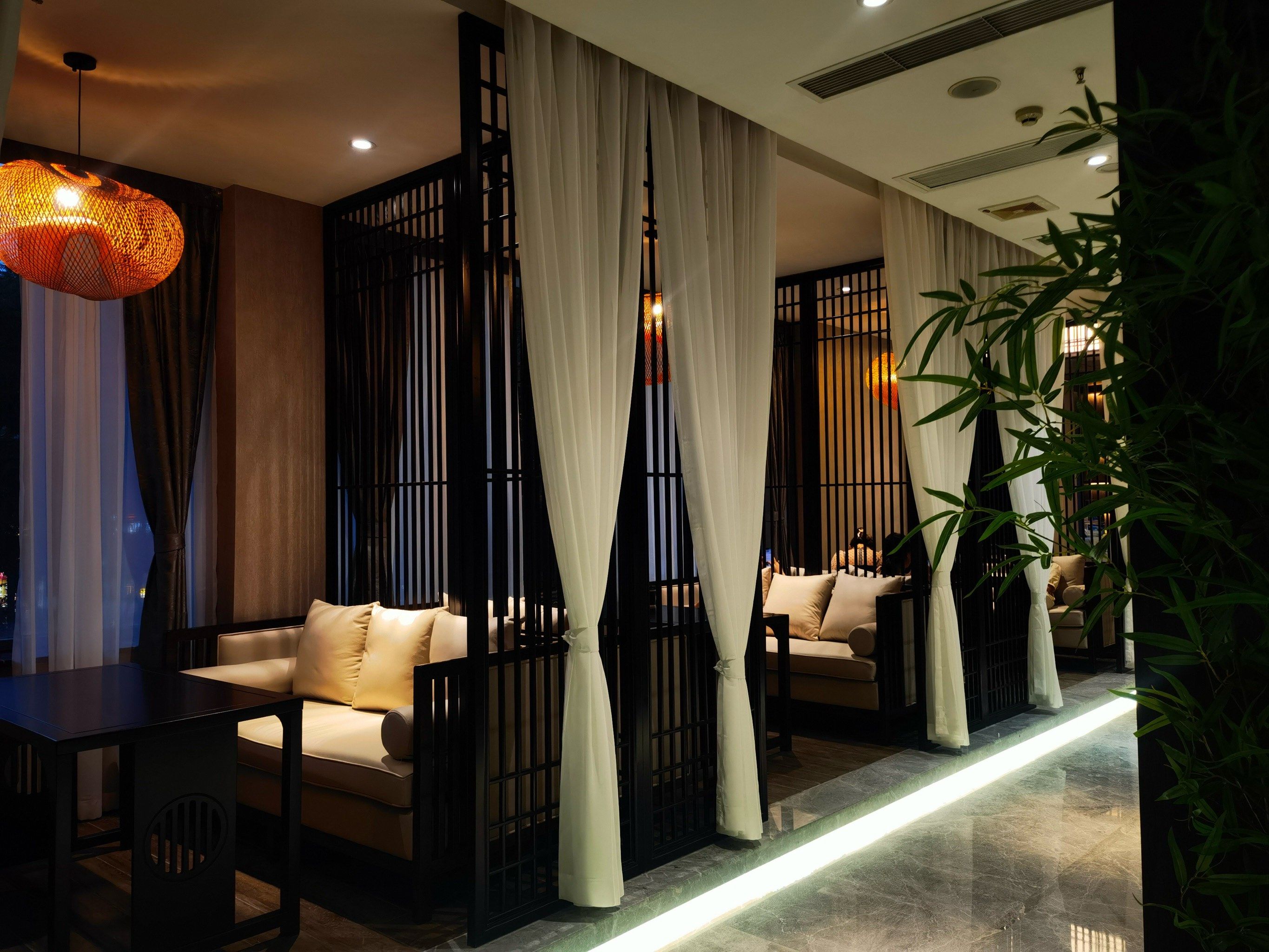 这里真的 除了环境好 服务细心 妹妹颜值