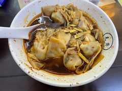 红汤辣馄饨-毛华美食(清扬路店)