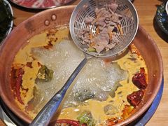 -洱火云南酸菜牛肉火锅(石景山当代商城店)