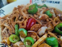 -何永光123鲜牛肉馆(1号店)