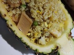 菠萝海鲜炒饭-避风塘·老港味餐厅(虹口龙之梦店)