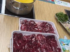 -杨老板·海鲜集市火锅·鲜切牛肉(中防万宝店)