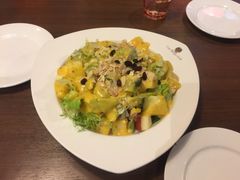-拉亚汉堡经典餐厅(商城路店)