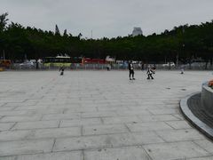 -英雄广场