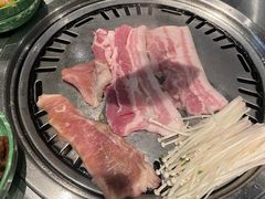 -欧巴炭烤肉오빠숯불구이(南京东路店)