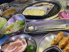 -玄希浪漫厨房·韩料烤肉(湖滨银泰in77店)