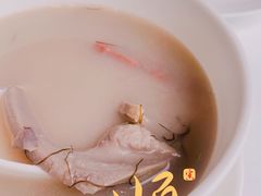 发财蚝豉大脷汤（位上）-炳胜品味(海印总店)