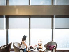 -瑞吉酒店·The Drawing Room闲逸廊·云端下午茶·夜奢Whiskey