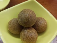 -BHC炸鸡(明洞总店)