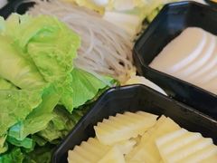 -一席地·本地鸡窝·杭帮鸡火锅(萧山银隆百货店)