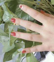 -进巍美甲美睫店