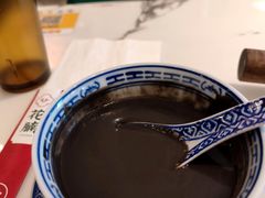 芝麻糊-花腩清汤牛腩