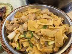 -红旗山庄(圭峰山店)