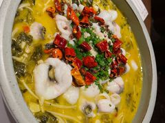 麻椒老坛酸菜鱼-卯时·龙光雅宴·精致锡帮菜(惠山古镇店)