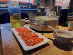 -领鲜潮牛鲜牛羊肉火锅(宏昌店)