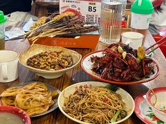 -冶建镜子·老南昌大排档·江西虾王(总店)